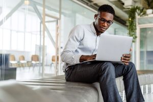 3-factors-to-consider-when-choosing-a-career-path-in-public-accounting