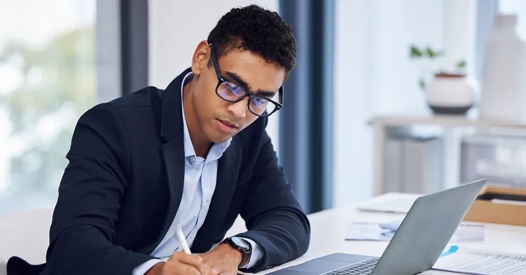 CMA aspirant studying using the Best CMA Exam Course
